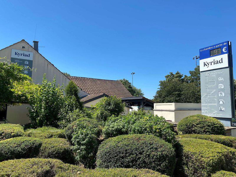 E7EA0CE927643648B8222C4E42E1482C