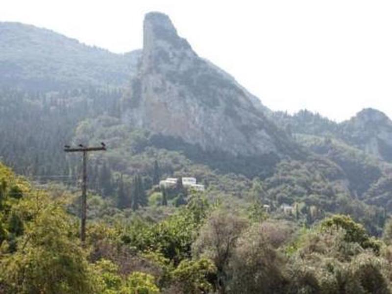 6B4465477DB281DD1A28D9259F6A7F30