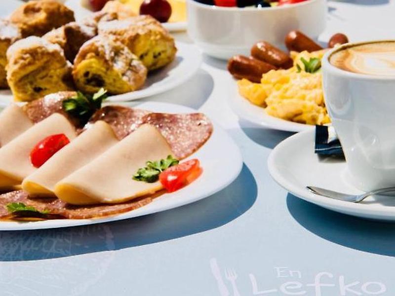 502DB4FFA2593BA3EC727542CF2F52B8