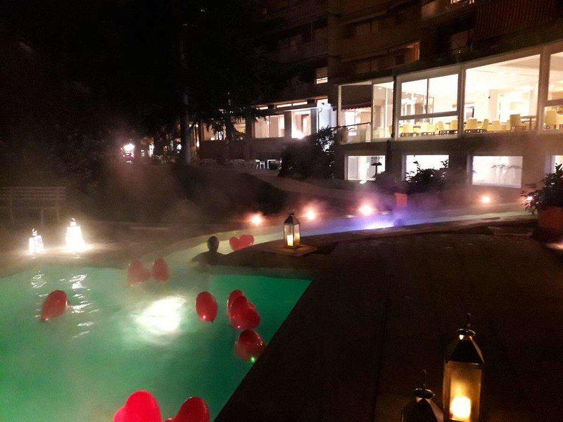 1991E94EE09DAD0A1774D2CBC35895B0