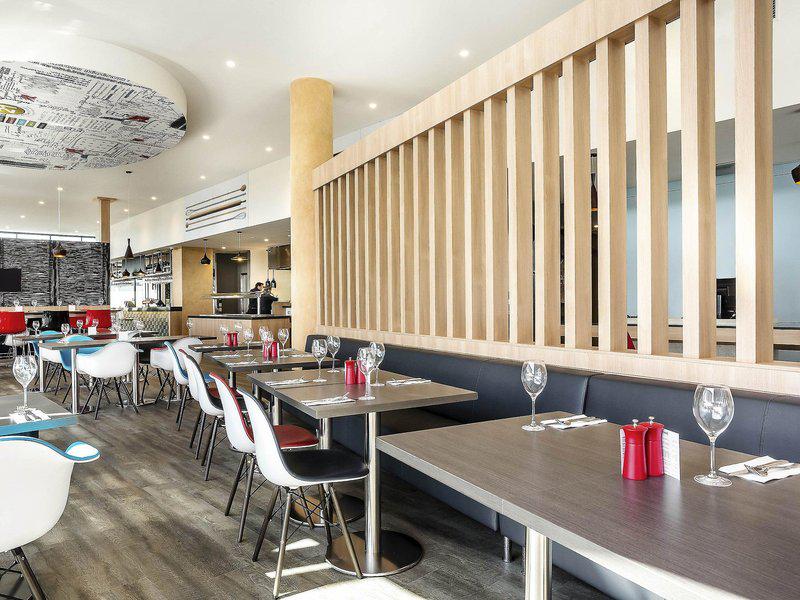 4940DC9C8730777699F79C7B5A46015E