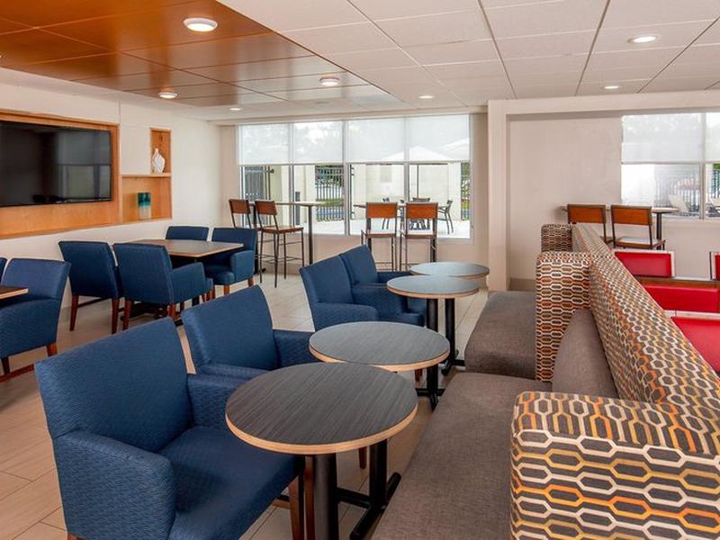 667A1729DB1F07C7CCC71D4D25F2E5A4