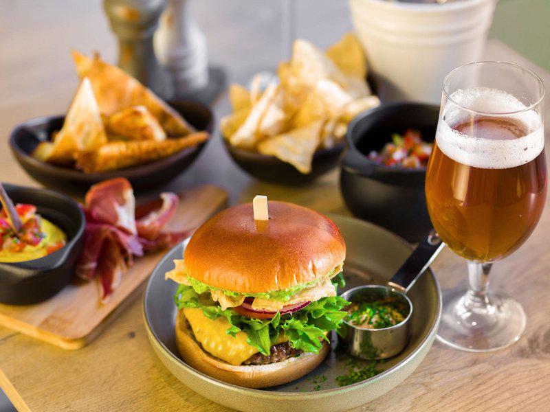 0B02BEA00D1943E0D31A3D3220AD1AE9