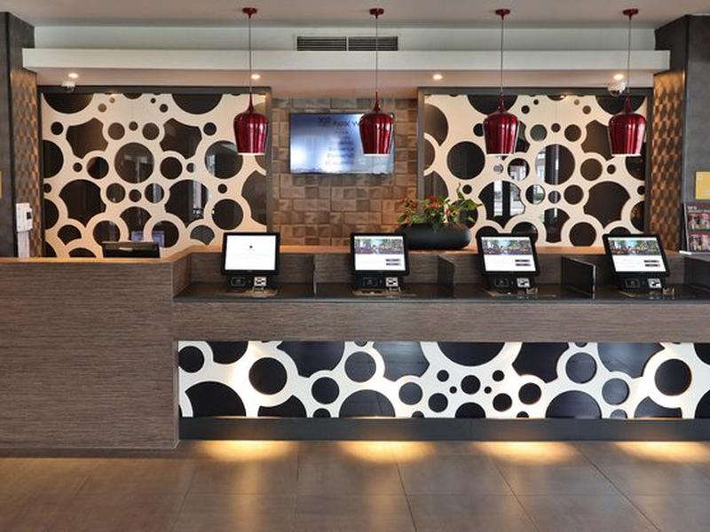 560F7805E3B9FB2A595519E92D4E2D96