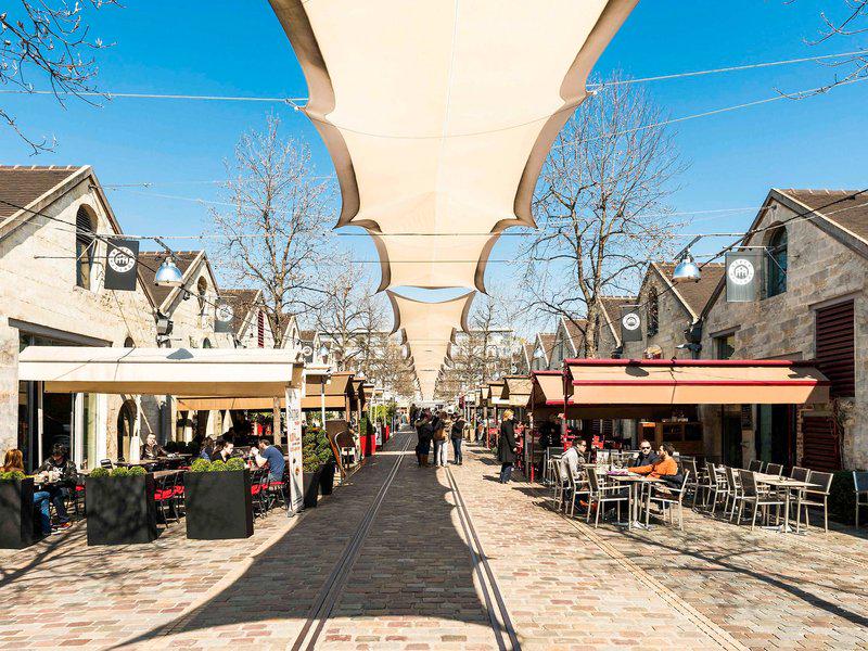 6B6C1F32C898FB6E092366E89D32EE82