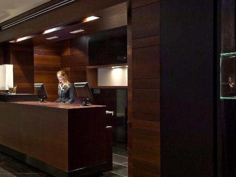 4388A86AE3B850D5BE5A102F55452712