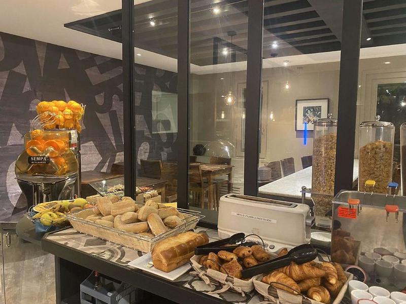 4BF57861FA6C4665807356B9B7036D49