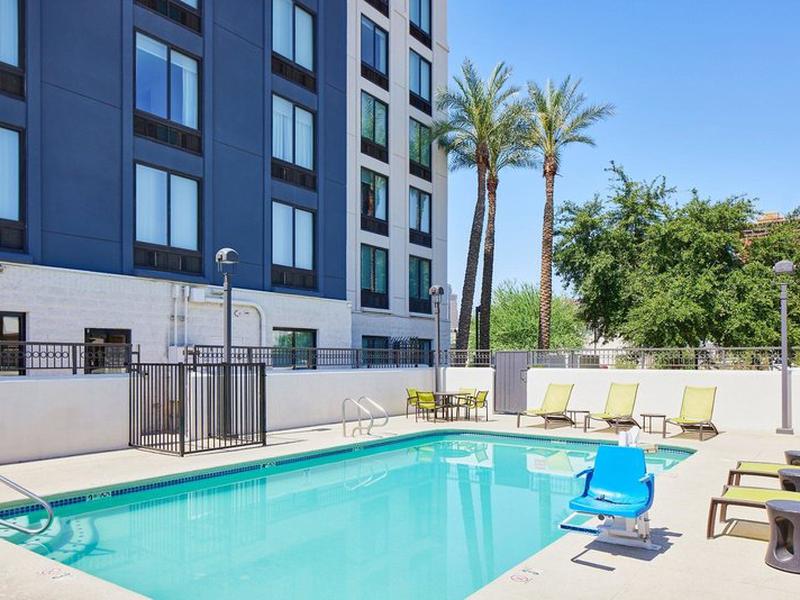 454EE71A0D4F252BBAF52690432DFD12