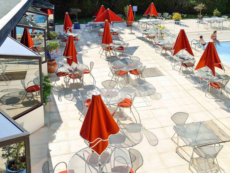 2F0BB1257806F640DA7135D4D55A1152