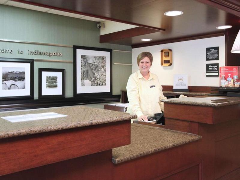 CDEE11896E936CA2F61BAA79FE781B99