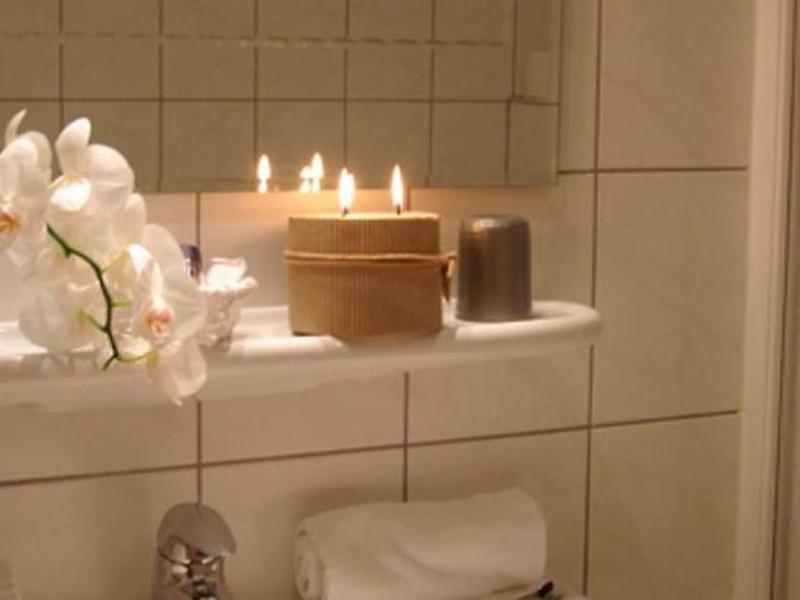 33005A3AC21E0BDD090B3358A6855AEB