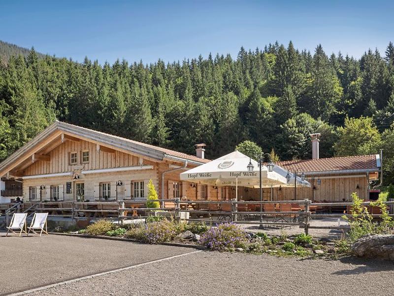 2C9EB69A6FB4E44F96C4EC8C08D07FCA