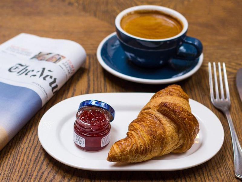 45B5932FE07BC011E9B4C7812C24064B