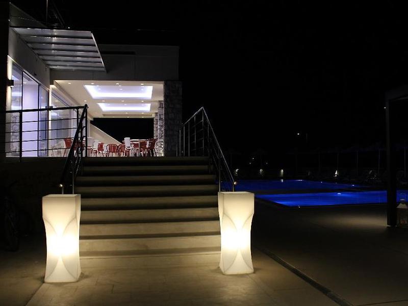 33B63B411ED6FD44E27AD69B58108943