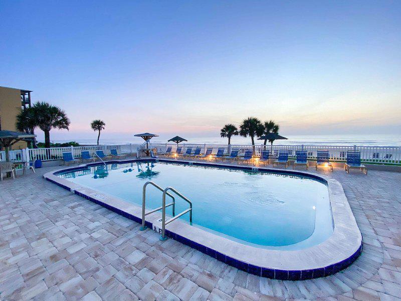 FBDED89A5B5A75611AB85B464AE7C231