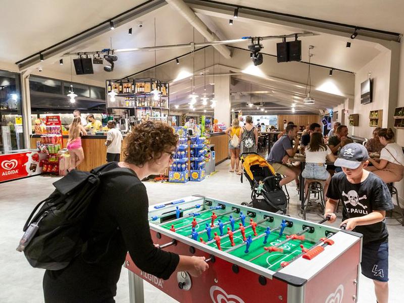 F62CF12846D8789593BE7B020E1B0A2A