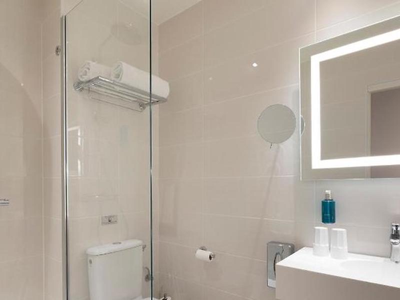 C7DF830B8151F972107423317054D117