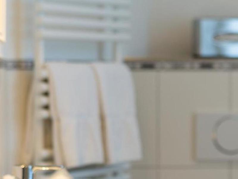 8ACA93235BFB80052F957EAEA0666259