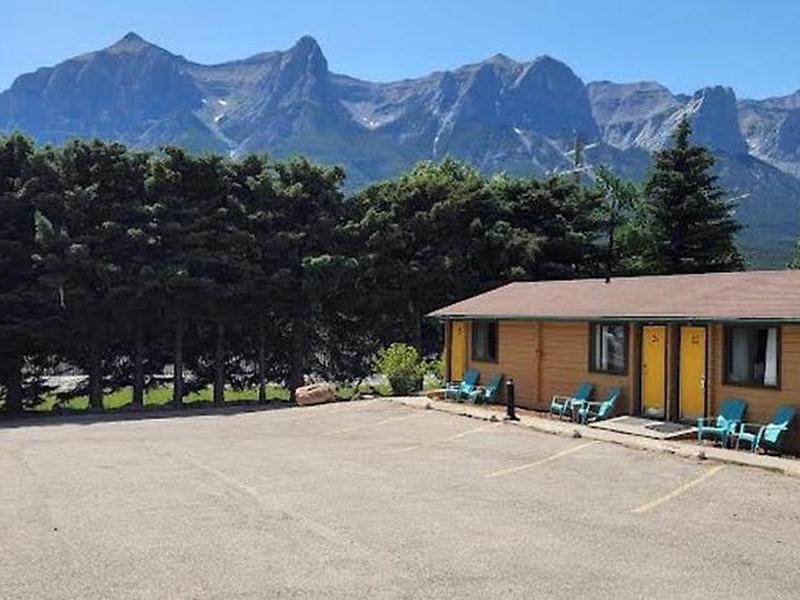 B027A1834519064D8E47AF5C07A95609