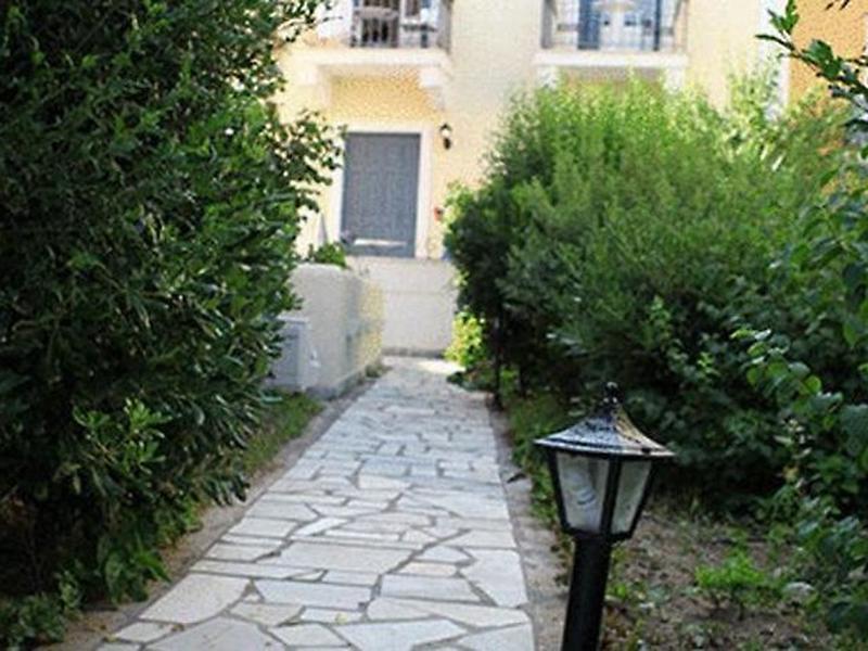 AF0467A46D16E00A6F332BE9046113B7