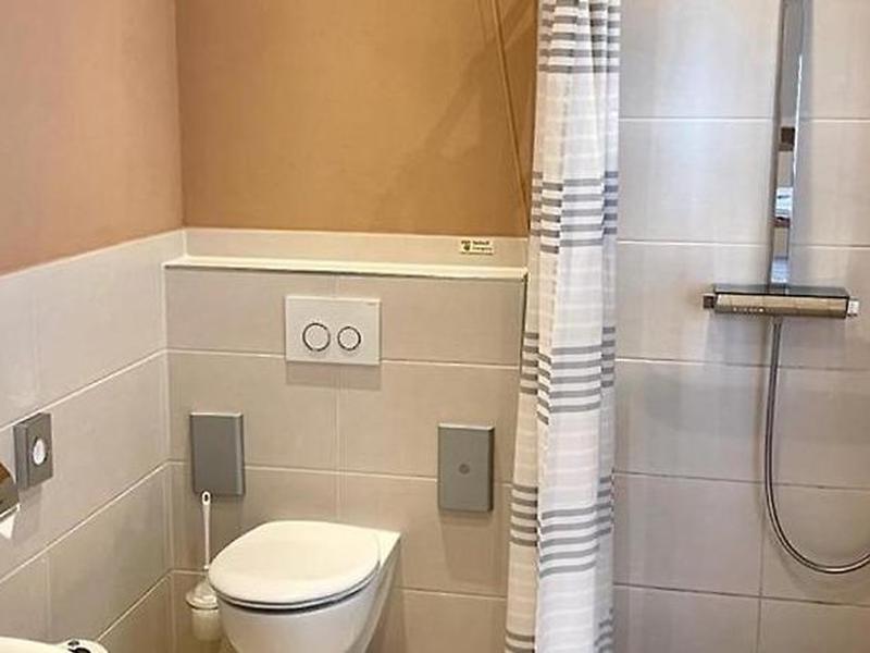 E201150C016E5B371BE4F86140879629