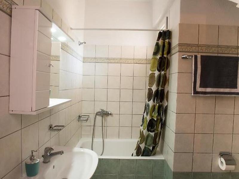 389670EF7CD8B0C45B567F334CEDD4A1