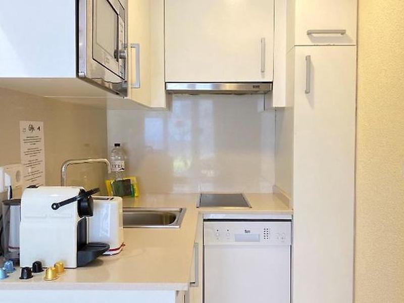 8CC2C865CDCC2450D60AE8E98E9C1B50