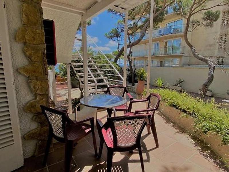 A52F12F83C2C8C6C9114342E36FB9F99