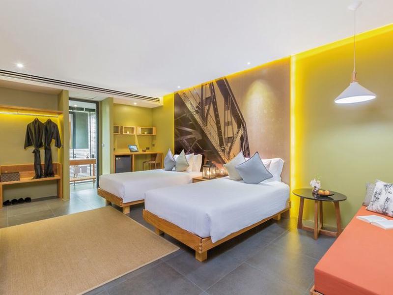 CA9926863EFC742BA4A20BBC96C555B1