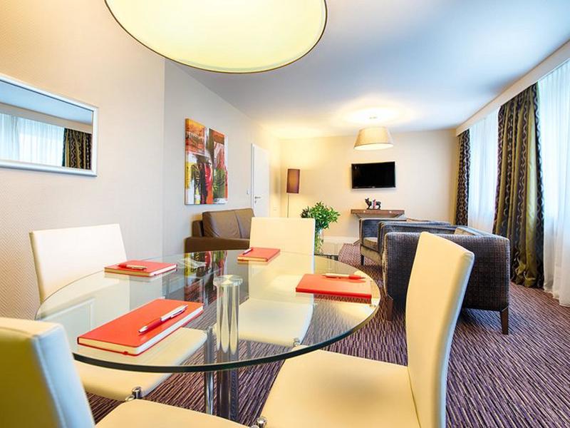 32454C67824732C4E9DEE1F5EE534B02