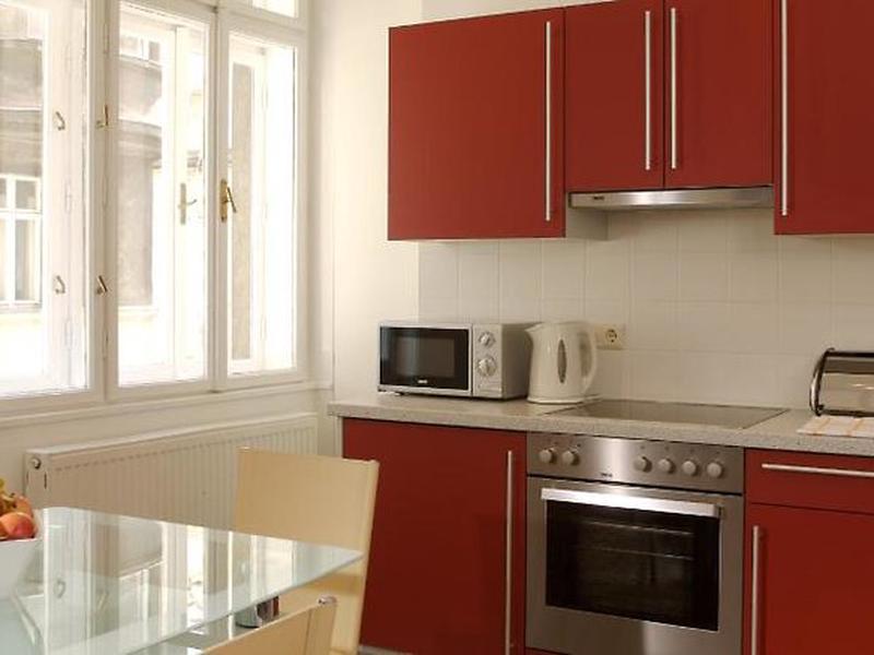 3598111F67314F77F68B7F658FC82D83