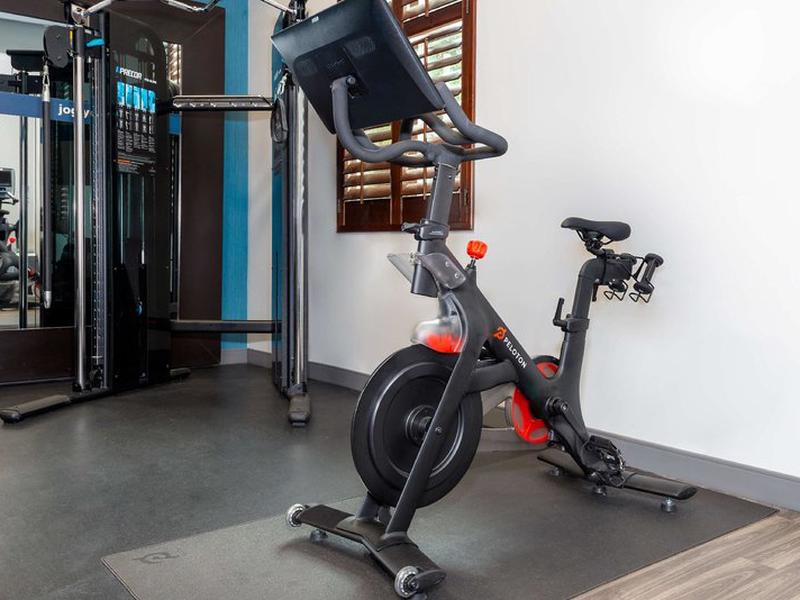 A516F82FFC1F2FCD106F6E9A9309D105