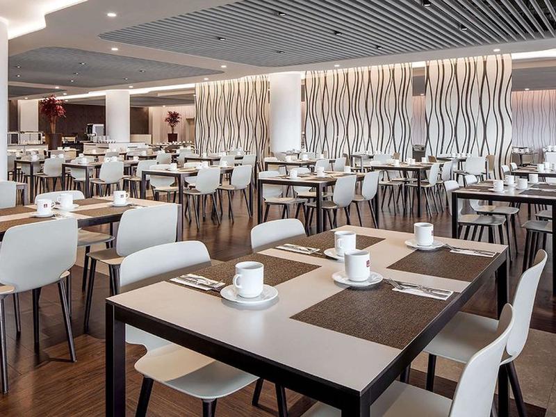 18B2E989BC488BEC9CA09F7D30A0BDC5