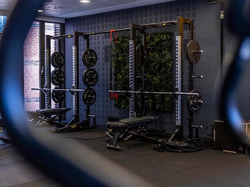 BDE5CF65BE4DA2E53AE1E78D9C3D3D09