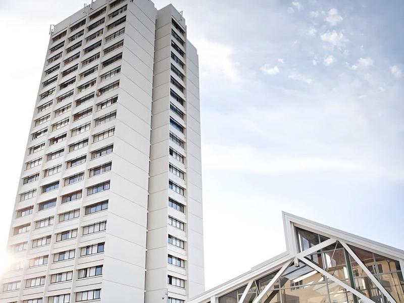 C2064A739F377B32EBA3494AF5D858F4