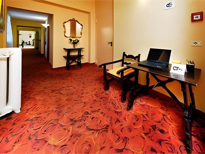 3B0303C781B29350B87FB00598FC4CDF