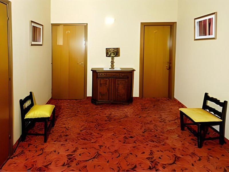 CFE23F58182C4637C19482C3055FA040