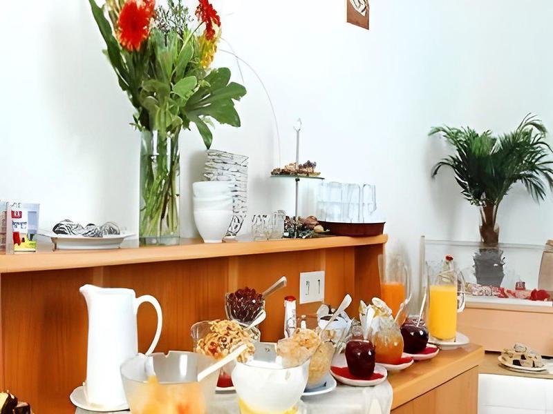 AA4E65B0959F5CF0DE544D4B98B29C2F