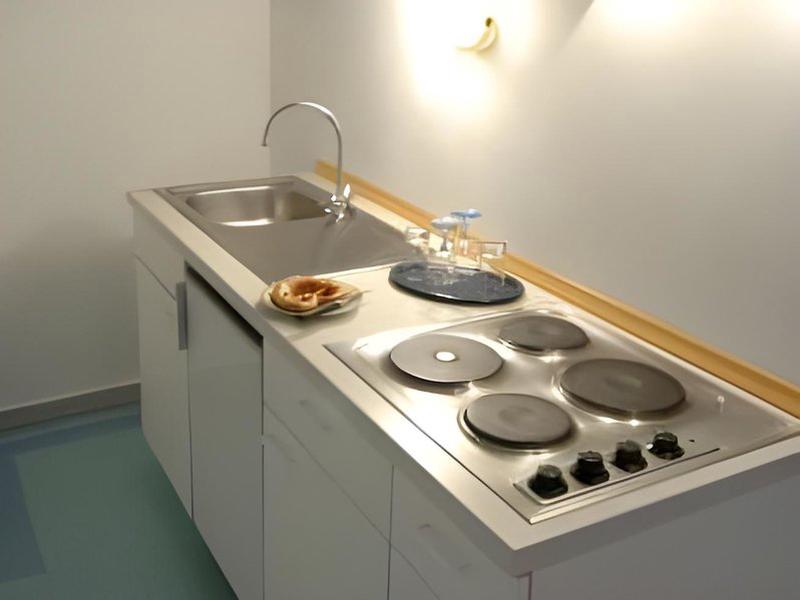 97DC85A3037F995C9CB6EA0474E960FC