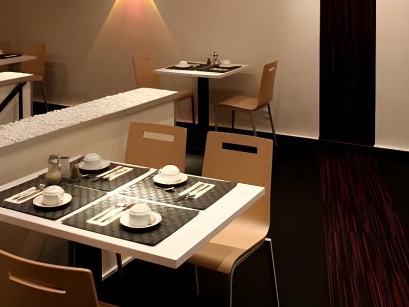 7E51D45AFD6CAC22C059F44D70561A33