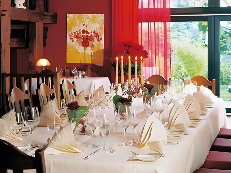 54076F0CA15AE1132C134B3843E6593B