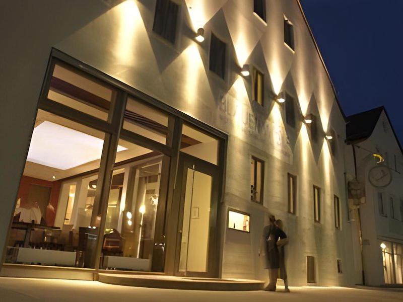 5ED23F5901301C2F1D96B41CAE91010B