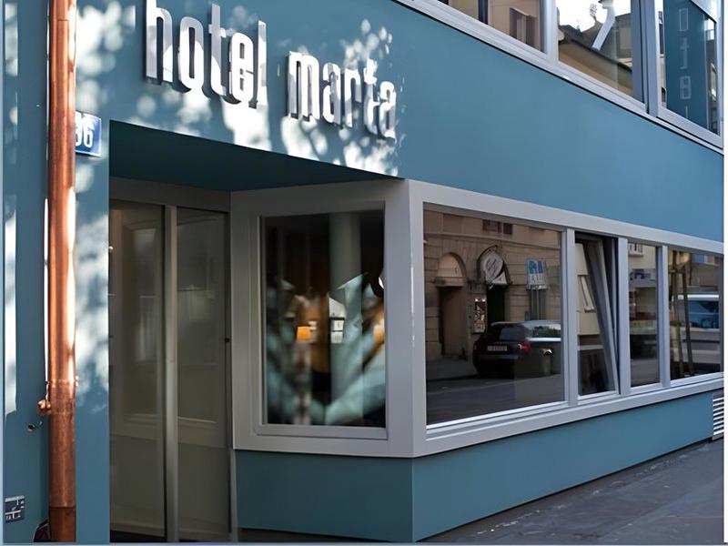 C9B76EC834C2C40B962D066AA1899B9E