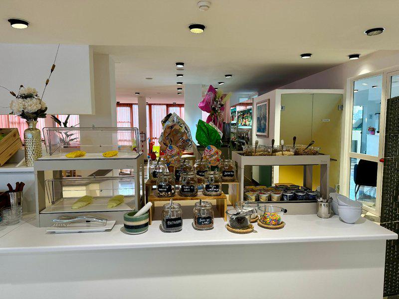 F1A479B4B5AAF3593593FAEF501633BA