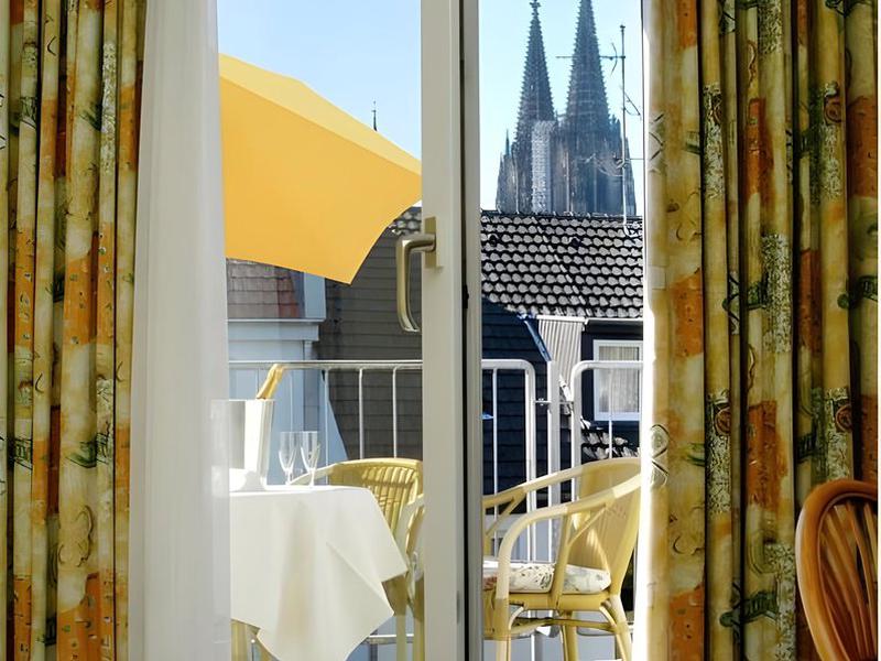 0A43840DFAF18EA4B7CB0CC7988CE0C8