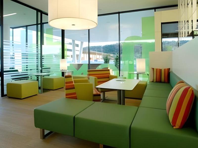 36C812E37A23B20CC884EF38F26C1B18