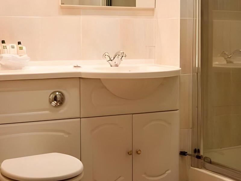 9AC1EC978F59D25CE2C2DA1FA9CFFF33