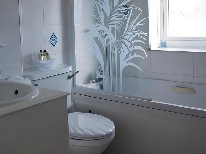 1E1B0D676D3131A1937F01DC2FC9ED17