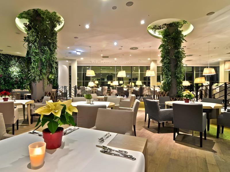 4A22AAF0CE9C5AE621C8CA2F23768D51