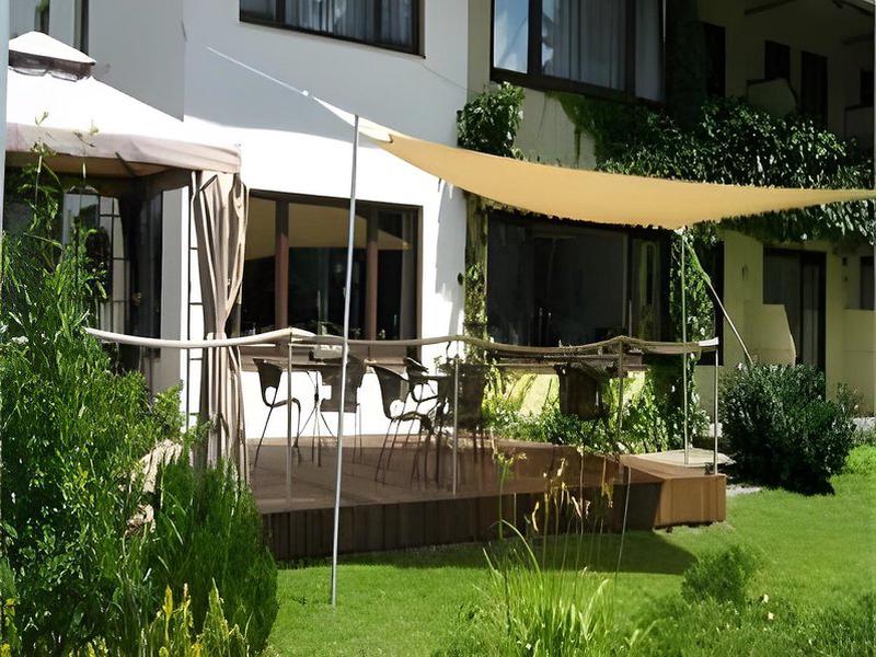 FEF05089150D64C8AECAAD3EBB5D90C8